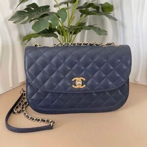 Chanel Women Pre-Loved Bag Very Good Condition